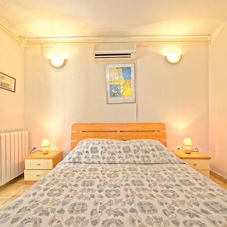 Guest House Jolanda Medulin Extérieur photo